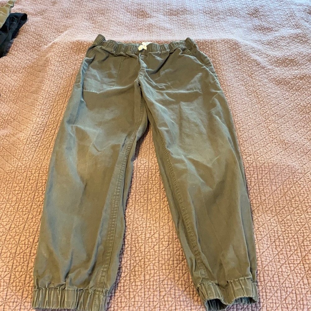 Children’s place elastic waist and ankle cargo